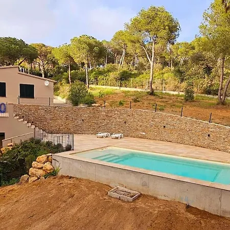 Casa La Vinya Con Parking Y Piscina Holiday home Palafrugell