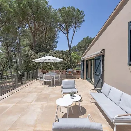 Casa La Vinya Con Parking Y Piscina Holiday home