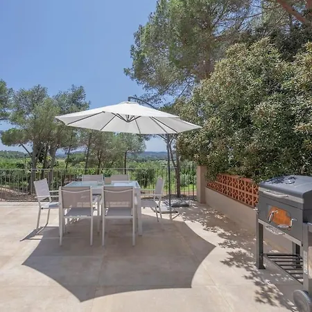 Holiday home Casa La Vinya Con Parking Y Piscina