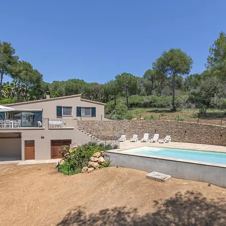 Casa La Vinya Con Parking Y Piscina Holiday home *